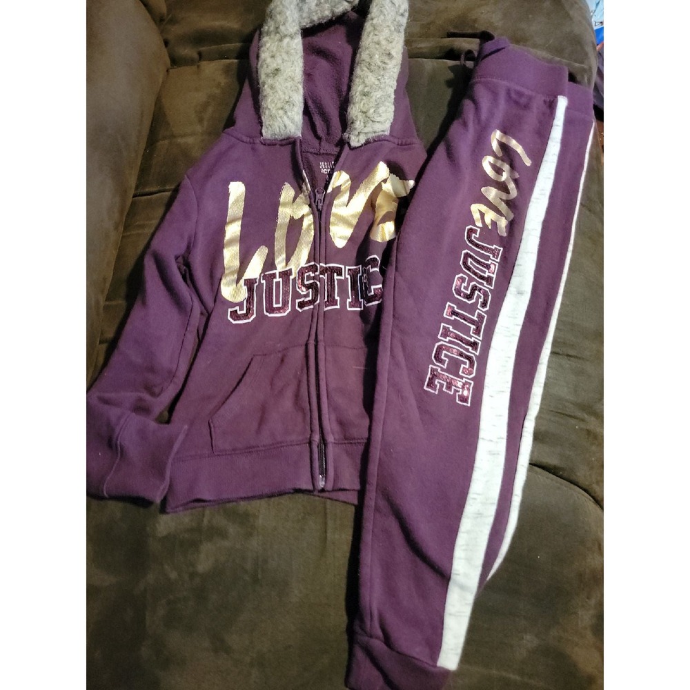 Justice love Justice sweatshirt and pants size 6/7